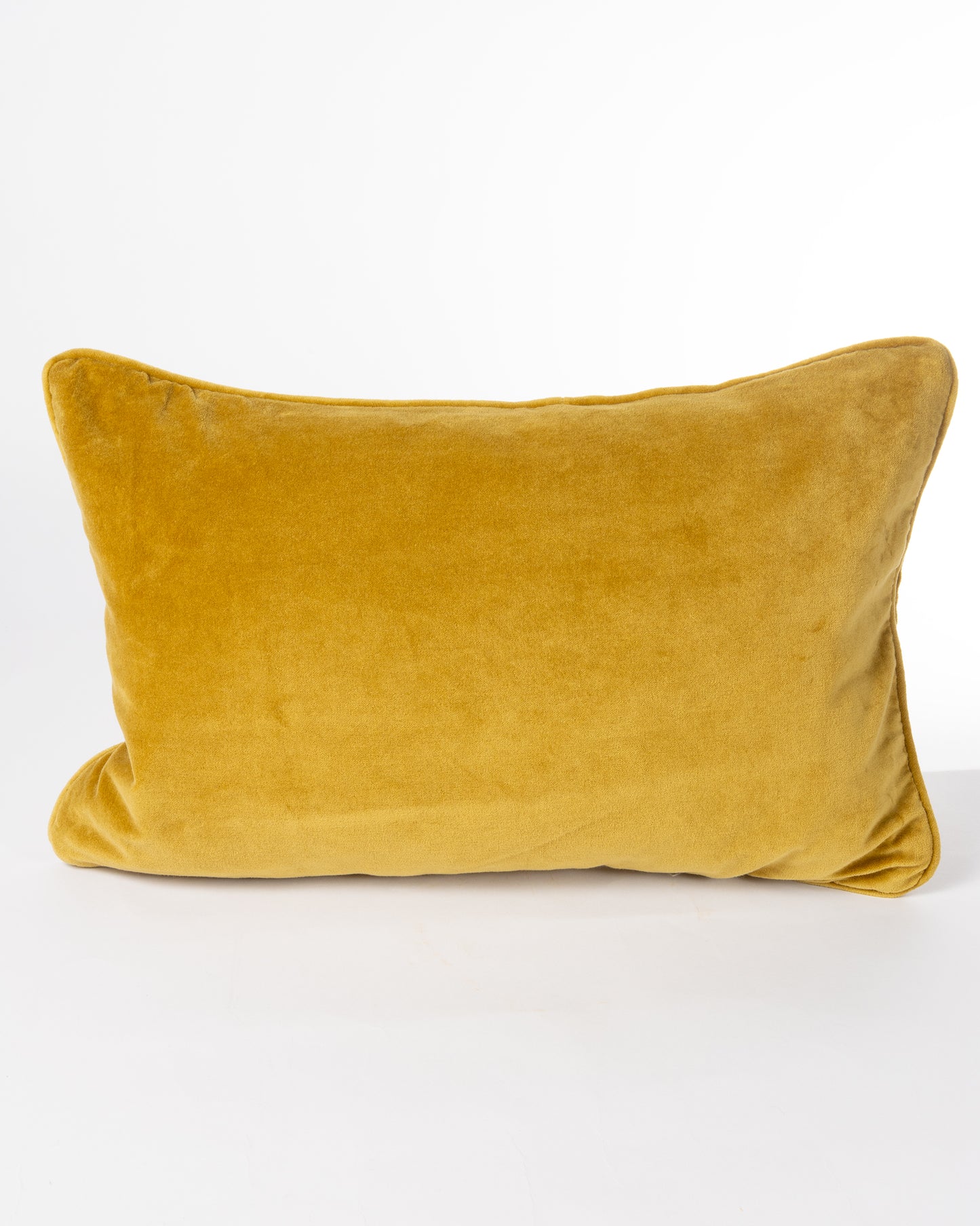 Velvet cushion “Ochre”