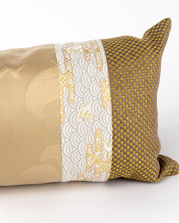 Cushion cover “Banderole yellow”