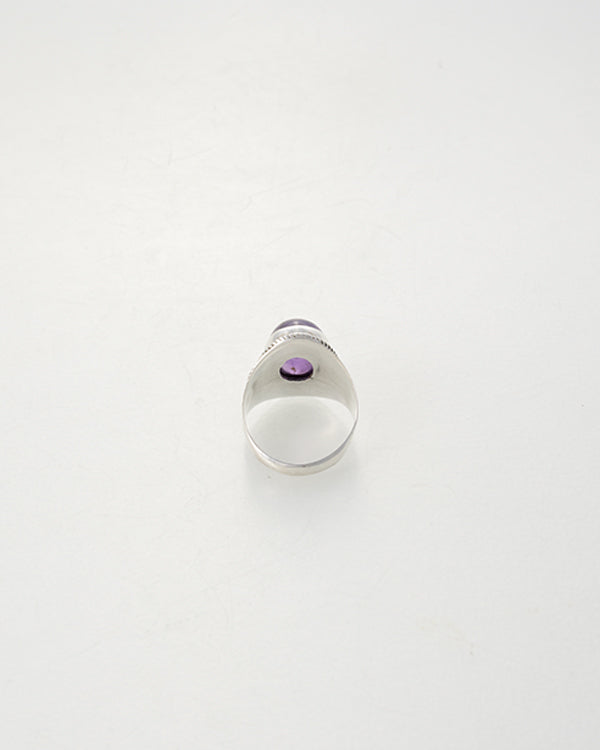 Ring “Amethyst im Perl-Kranz"