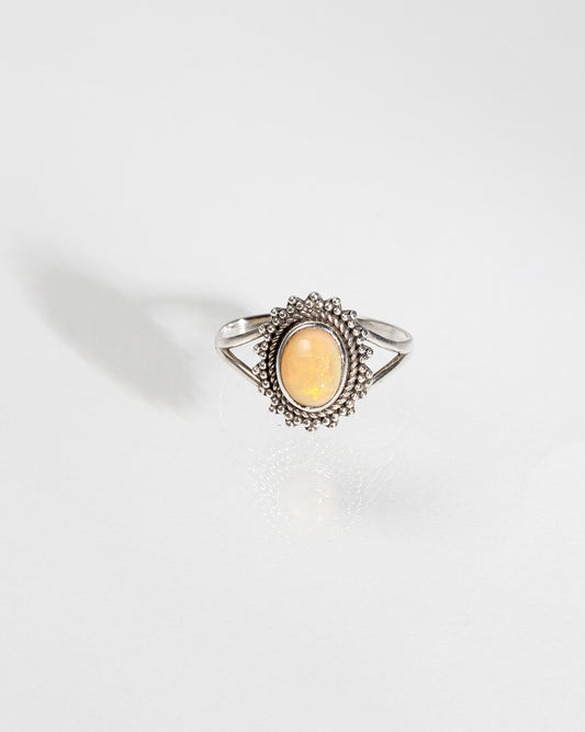 Ring "im Blumenkranz"
